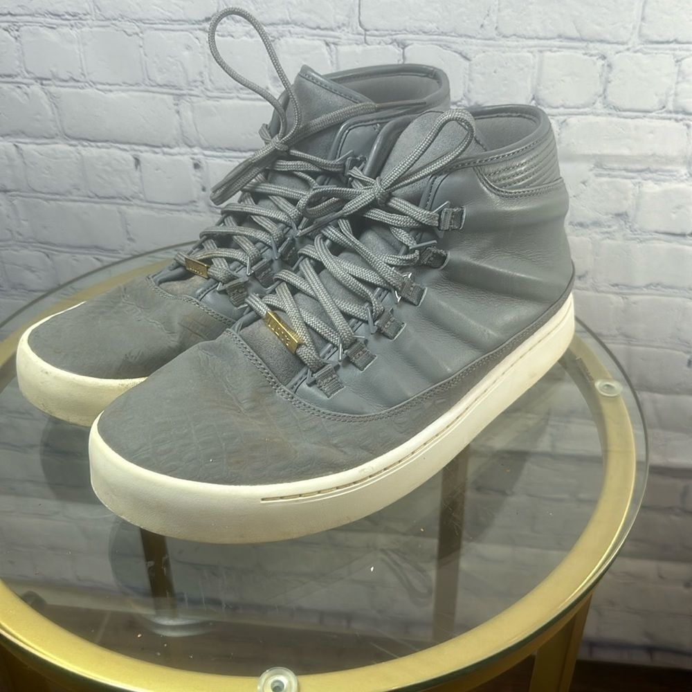 ✨ Nike Air Jordan Westbrook 0 Sneakers - Men’s, Cool Gray, Size 11, Mid-Top 2015